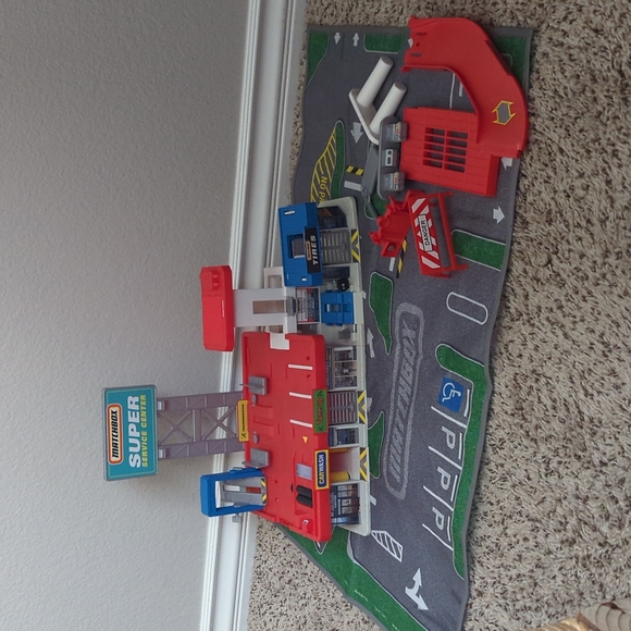 matchbox Toys Matchbox Super Service Center Poshmark